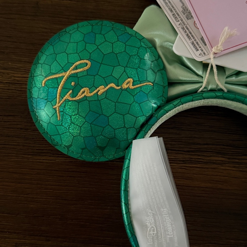 Loungefly Disney Princess Stained Glass Collection Tiana Ear Headband NWT - Picture 10 of 13